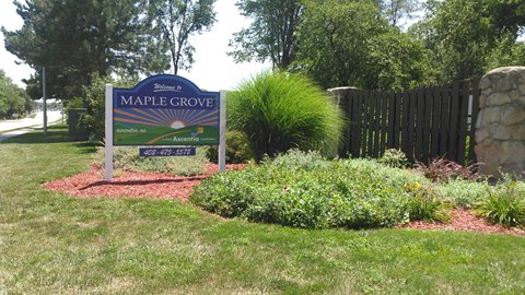 Property Signage at Maple Grove, Lincoln, NE, 68521